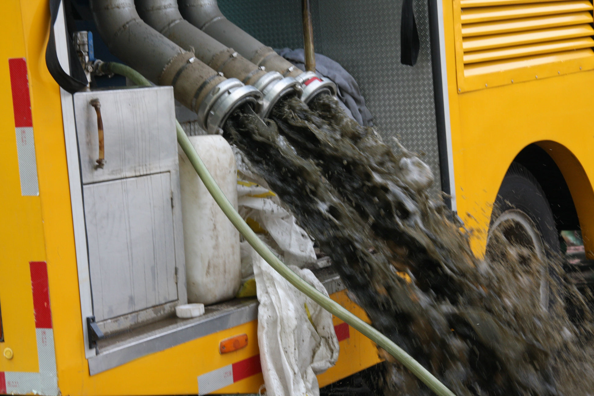 公司參加2014年度夏季防汛實戰(zhàn)演練