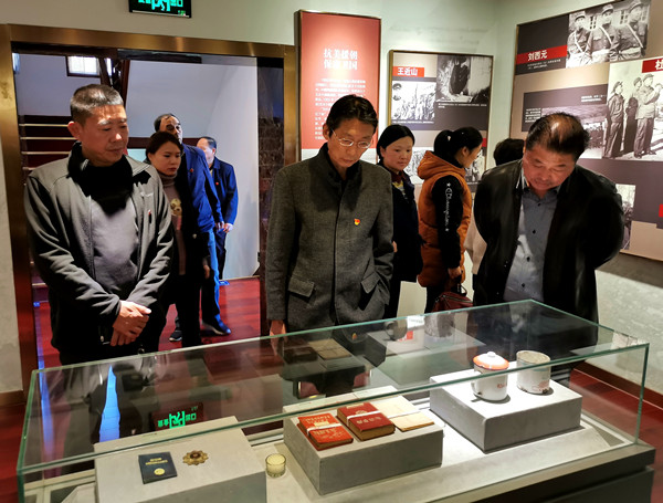 1575598146105376.jpg IMG_20191119_141425.jpg