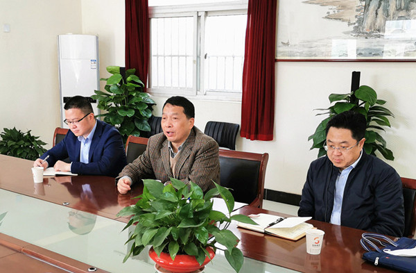 1586934133133044.jpg b55ee0c3888f33f00e4c0d2e1b2be95.jpg